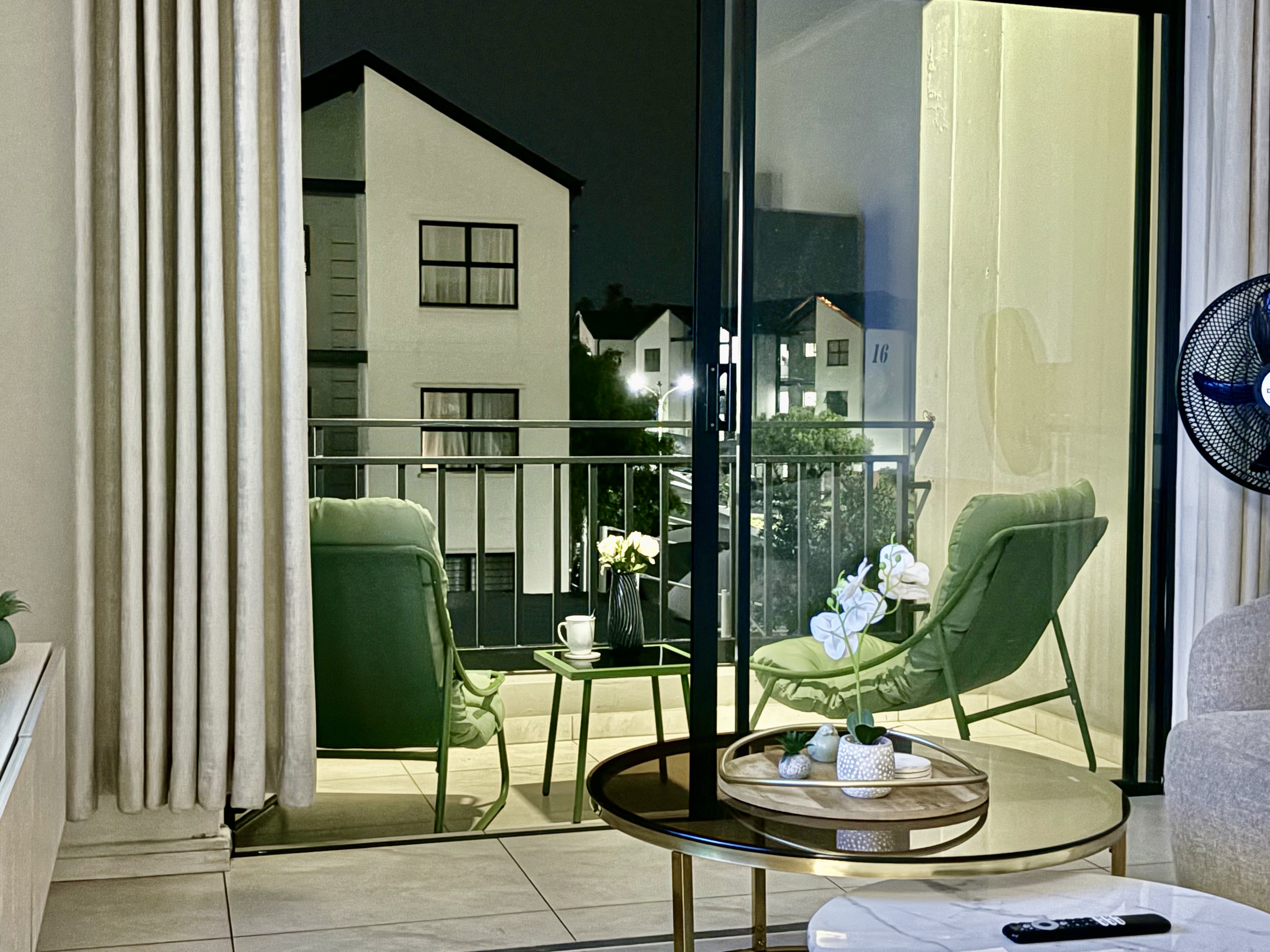 Vint-Modern Residence